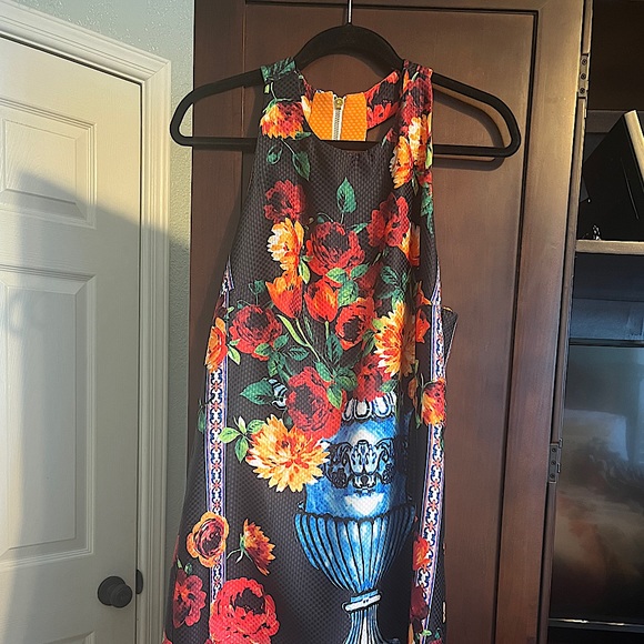 Dresses & Skirts - Nicole Miller Racerback floral fun dress